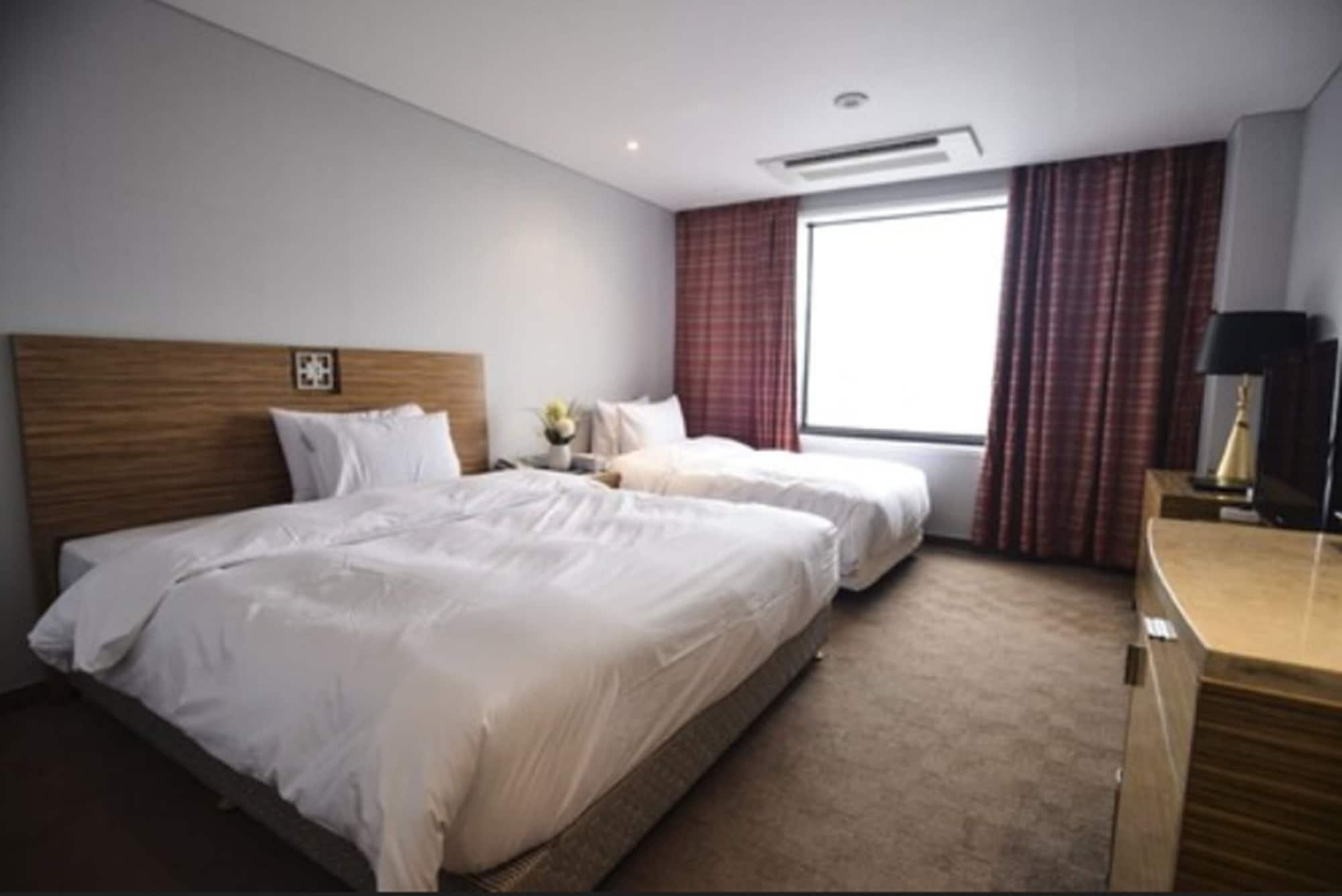 Philos Hotel Pohang Exterior foto